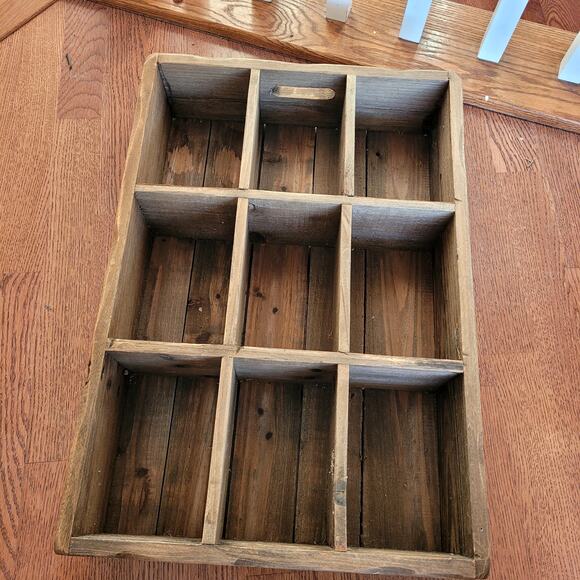 Vintage-look Wooden Compartment Crate Box - Picture 6 of 9